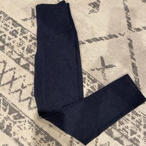 Lululemon athletica navy crop high rise leggings 2